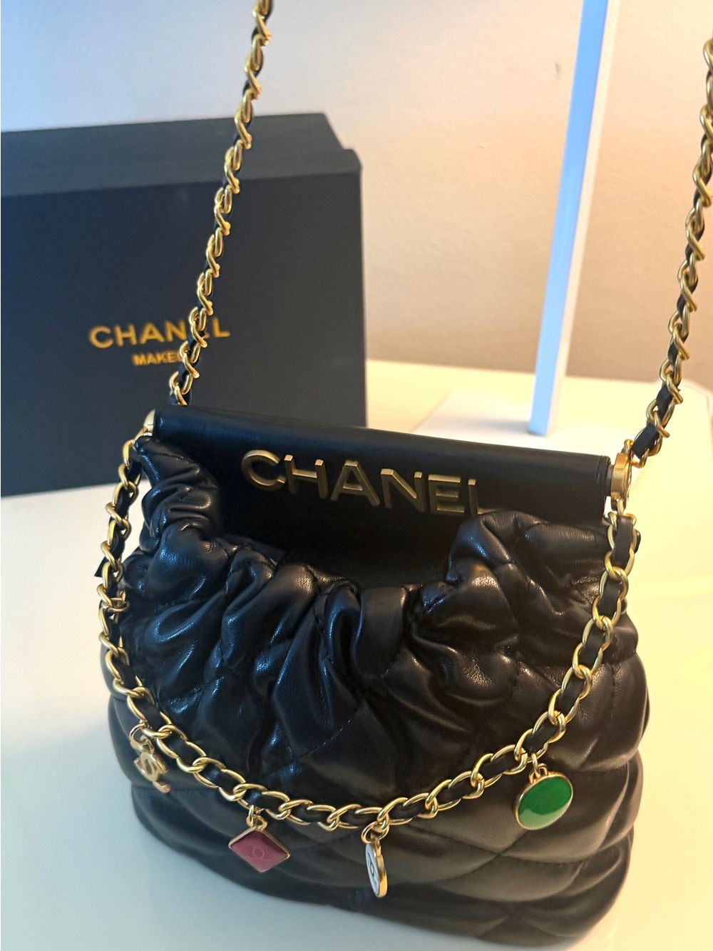 Chanel Beauty GWP Black Quilted Cosmetic Bag Chain With Charms original Box New - Picture 5 of 16